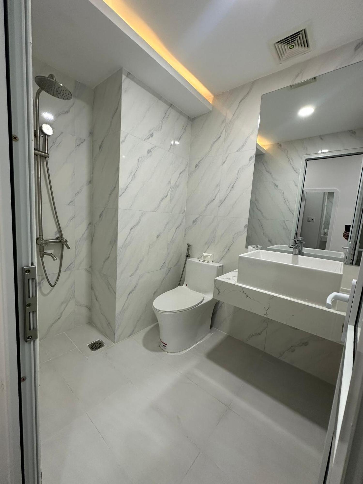 Muong Thanh Oceanus Nha Trang Apartment Екстериор снимка